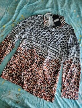 Last One! Stylish Black & White Logo to Brown Leopard Print Button-Down Shirt